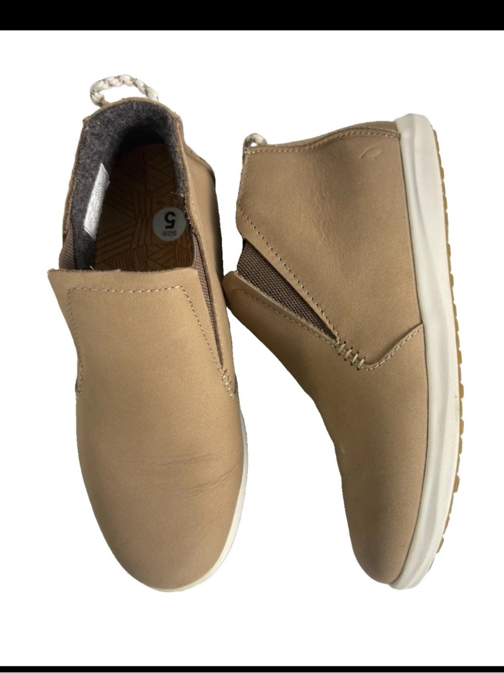 OLUKAI Manu Hope US5 EU35 Leather Boot Sneaker Women Hawai'iloa EUC Leather